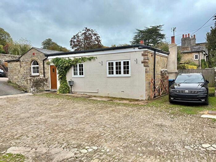 2 Bedroom Bungalow For Sale In Warninglid Lane, Warninglid, RH17