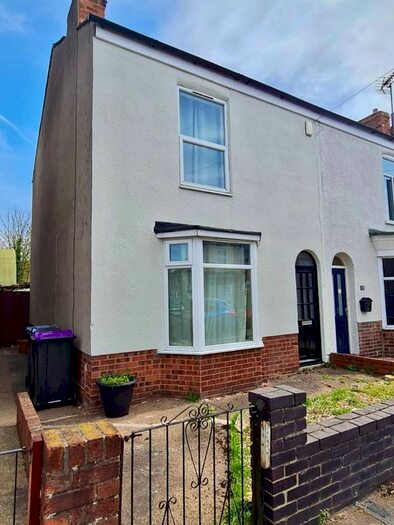 3 Bedroom Semi-Detached House To Rent In Forster Street, Gainsborough, DN21