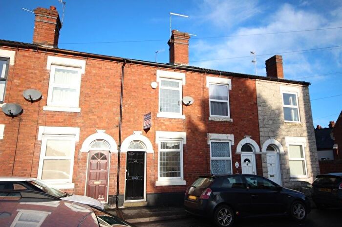 3 Bedroom Terraced House To Rent In Plimsoll Street, Kidderminster, DY11