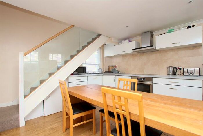 3 Bedroom House To Rent In Guinea Lane, Bath, BA1