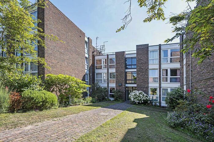 1 Bedroom Flat To Rent In Aberdeen Park, Highbury, London, N5