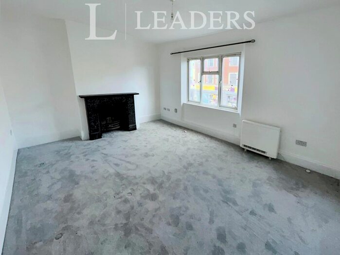 1 Bedroom Flat To Rent In Lewes Road, BN2