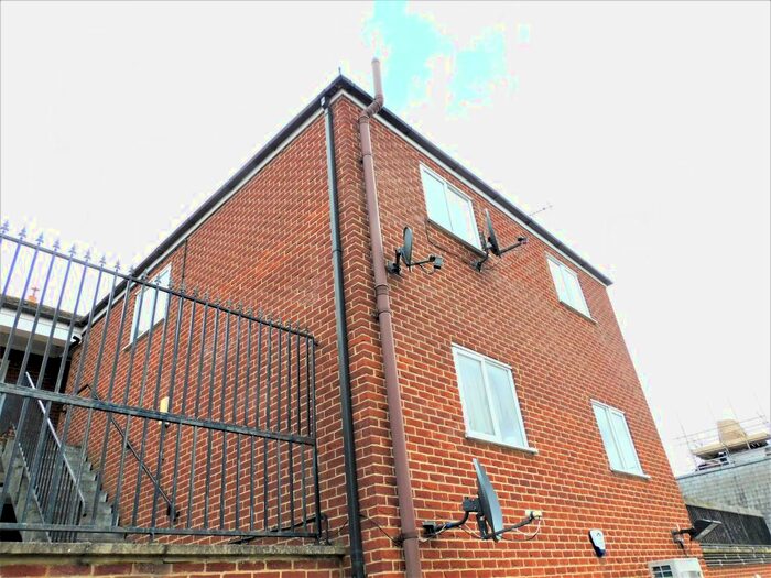 1 Bedroom Flat To Rent In High Street, Holbeach, Spalding, PE12