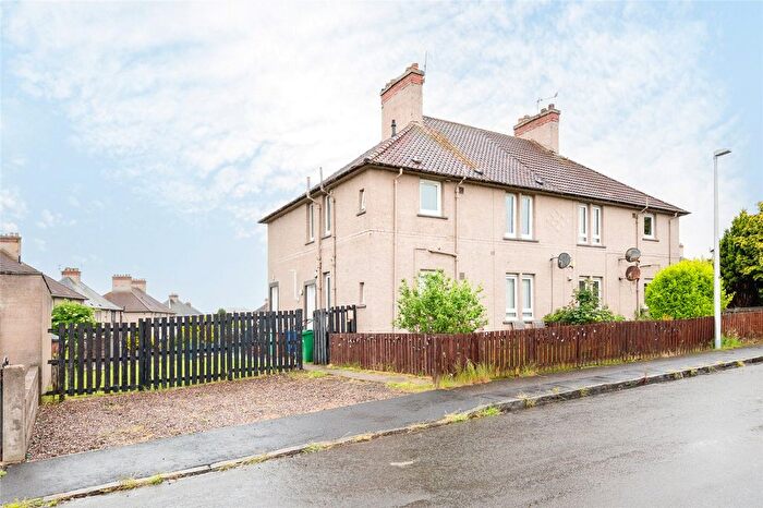 2 Bedroom Flat For Sale In Kirke Park, Methil, Leven, Fife, KY8