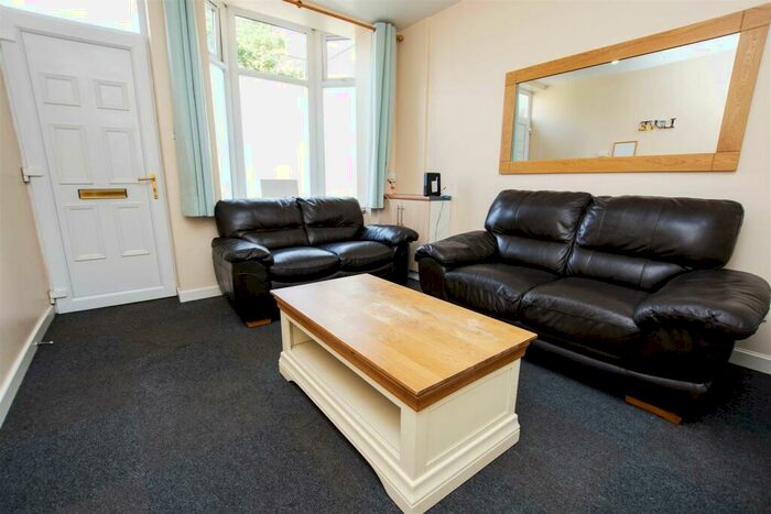 2 Bedroom House To Rent In Grange Road, Selly Oak, Birmingham, B29