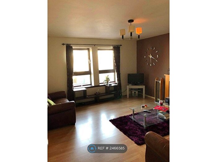 2 Bedroom Flat To Rent In Ardarroch Close, Aberdeen, AB24