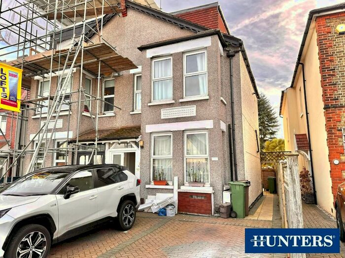 1 Bedroom Flat To Rent In Westmead Road, Sutton, SM1