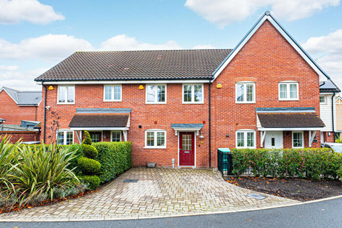 2 Bedroom Terraced House For Sale In Bruton Link, Wickford, SS11