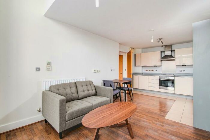 1 Bedroom Apartment To Rent In Mason Way, Birmingham, B15