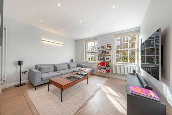 1 Bedroom Apartment For Sale In Cochrane Street, St John's Wood, London, NW8
