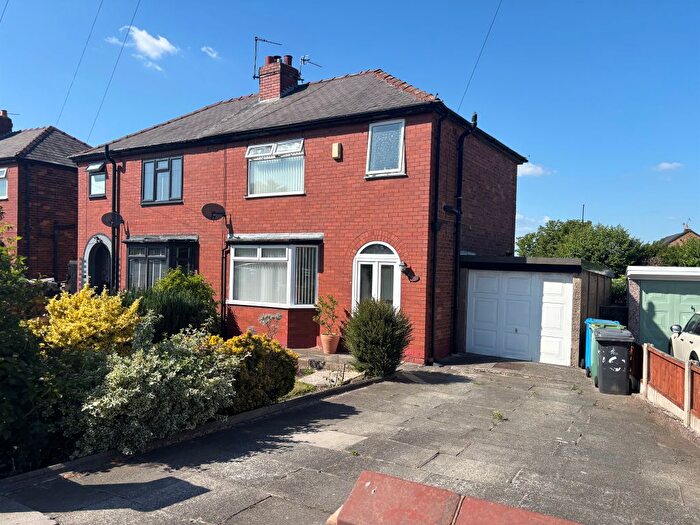 2 Bedroom Semi-Detached House For Sale In Halton Road, Runcorn, WA7