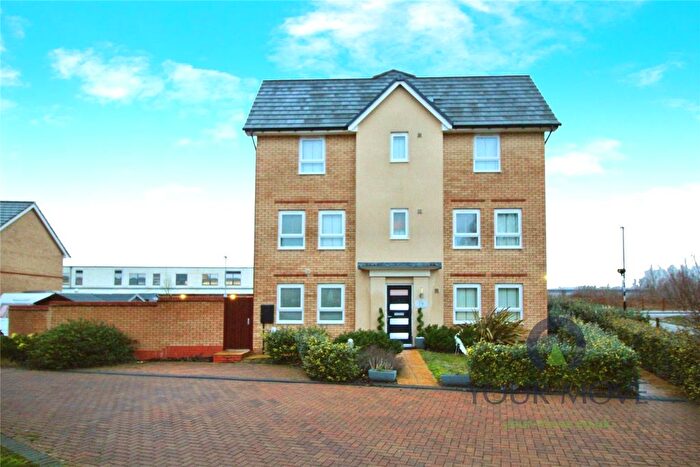 4 Bedroom End Terrace House For Sale In Thistle Lane, Wixams, Bedford, Bedfordshire, MK42