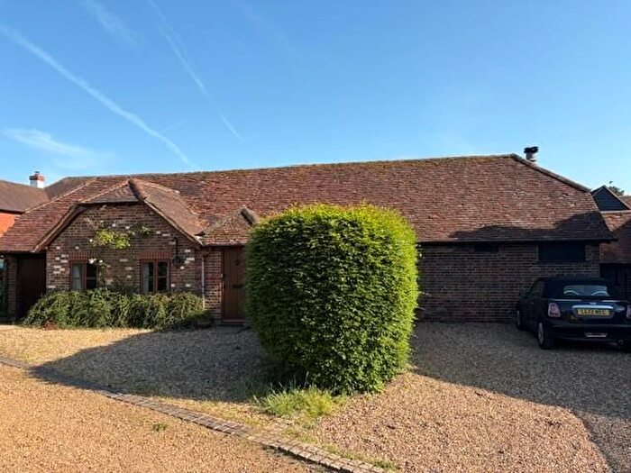 3 Bedroom Detached House For Sale In Barnett Lane, Wonersh, Guildford, GU5