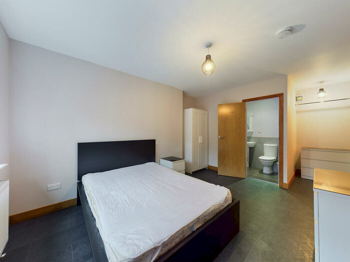 1 Bedroom House Of Multiple Occupation To Rent In Guinions Road, High Wycombe, HP13