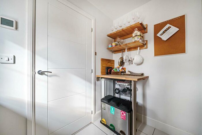 2 Bedroom End Of Terrace House For Sale In Didcot, Oxfordshire, OX11