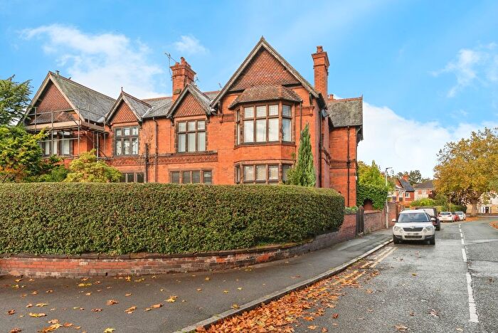 5 Bedroom Semi Detached House For Sale In Liverpool Road, Chester, Cheshire, CH2