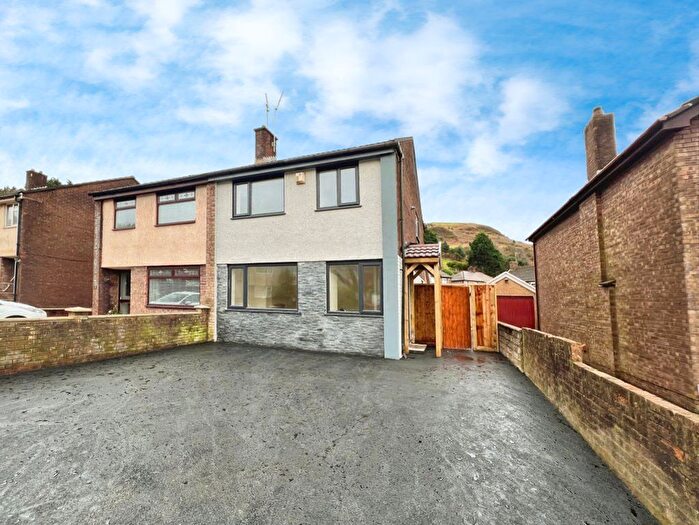 3 Bedroom Property To Rent In Wildbrook, Port Talbot, SA13
