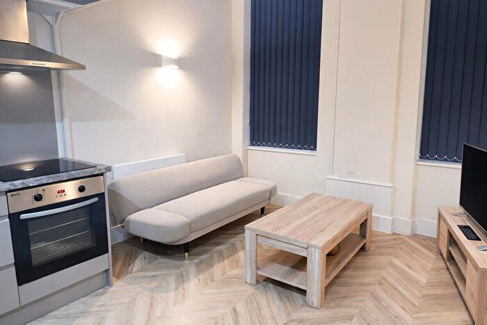1 Bedroom Flat To Rent In A, The Headrow, Leeds, LS1