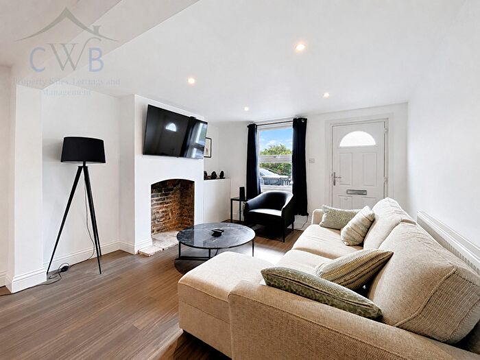 3 Bedroom Property For Sale In Holborough Road, Snodland, ME6