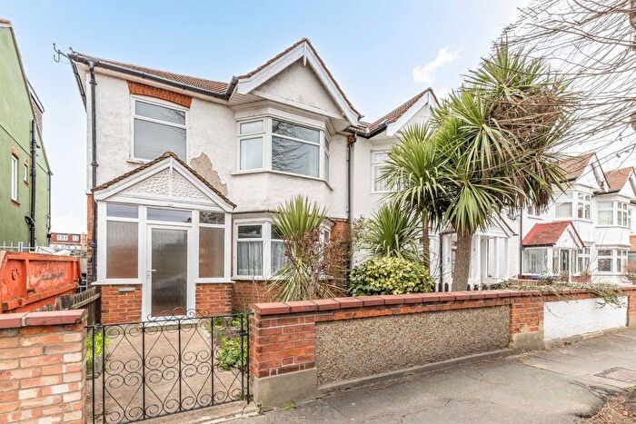 3 Bedroom Semi-Detached House To Rent In Cawdor Crescent, Hanwell, W7