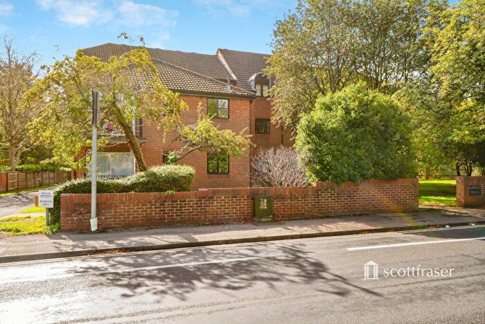 2 Bedroom Flat To Rent In Marston Ferry Road, Oxford, Oxfordshire, OX2