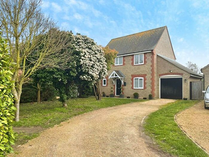 3 Bedroom Detached House For Sale In Ventura Close, Methwold, IP26