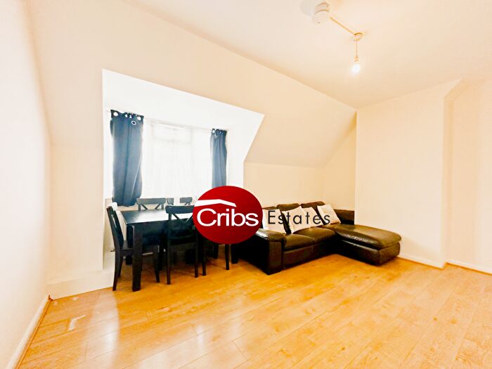 1 Bedroom Flat To Rent In Morden, SM4