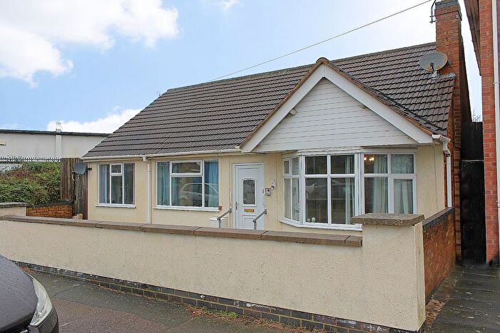 2 Bedroom Detached Bungalow For Sale In Asquith Boulevard, West Knighton, Leicester, LE2