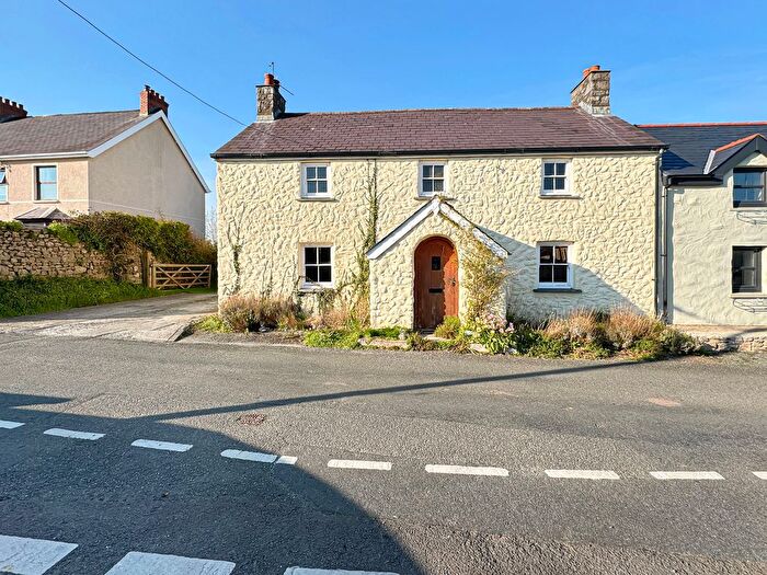 3 Bedroom Semi Detached House For Sale In Milton, Tenby, SA70