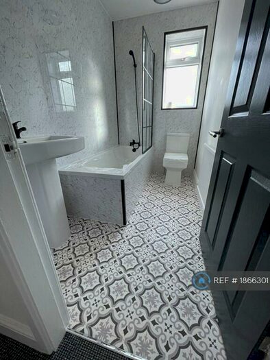 2 Bedroom Terraced House To Rent In Albert Street, Hucknall, Nottingham, NG15