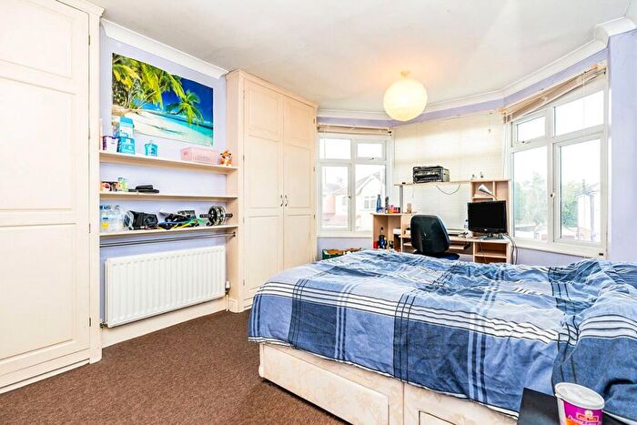 4 Bedroom House To Rent In Blenheim Gardens, Southampton, Hampshire, SO17