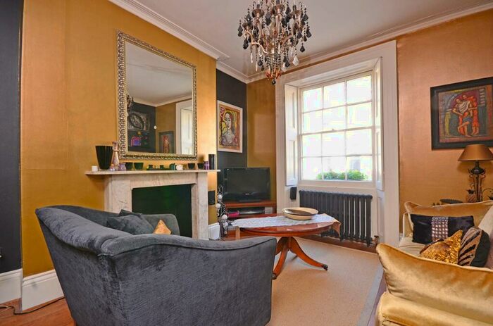 1 Bedroom Flat To Rent In Balcombe Street, Marylebone, London, NW1
