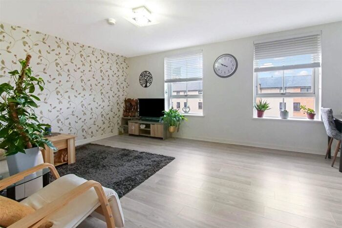2 Bedroom Flat For Sale In Granton Court, Glasgow, Glasgow City, G5