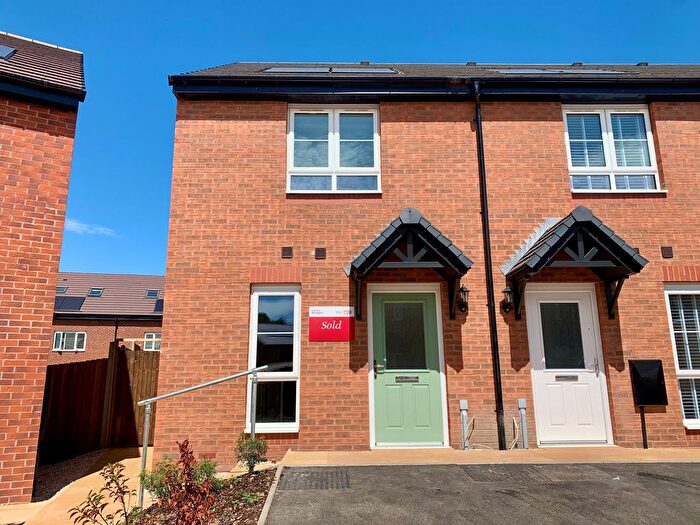 2 Bedroom Property To Rent In Peveril Close, Stafford, ST16