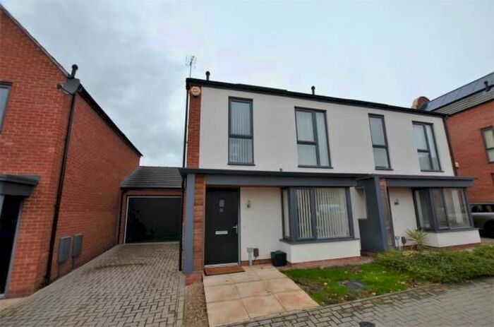 3 Bedroom Semi-Detached House To Rent In Prince Edward Drive, Derby DE22