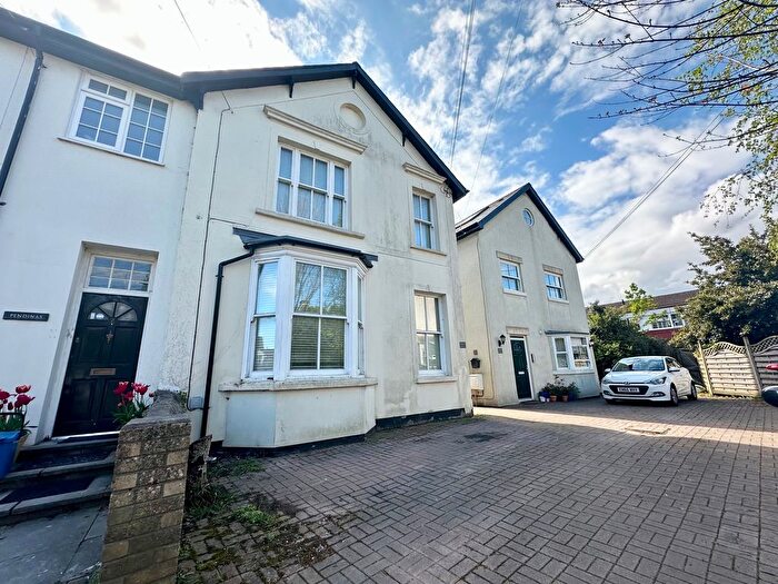 1 Bedroom Maisonette To Rent In Cowper Place, Cardiff, CF24