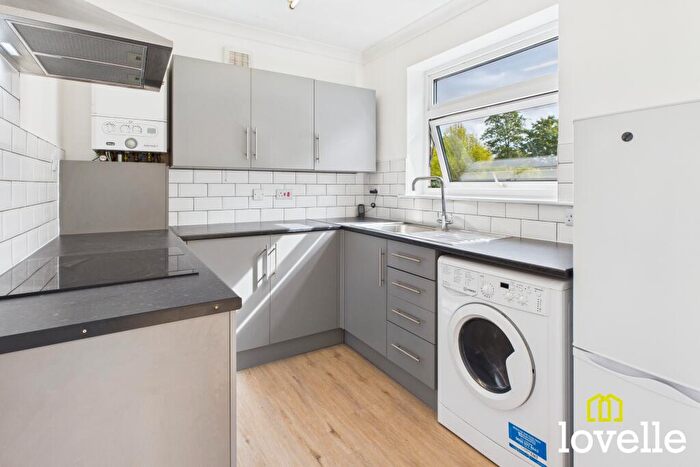 2 Bedroom Flat For Sale In Green Lane, Cottingham, East Riding Of Yorkshire, HU16