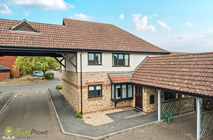 2 Bedroom Retirement Property For Sale In The Maltings, Thatcham, Berkshire, RG19