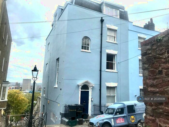 2 Bedroom Flat To Rent In Kingsdown, Kingsdown, Bristol, BS2