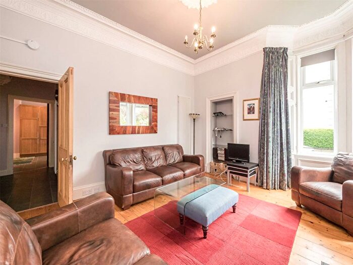 2 Bedroom Flat To Rent In Gosford Place, Edinburgh, EH6