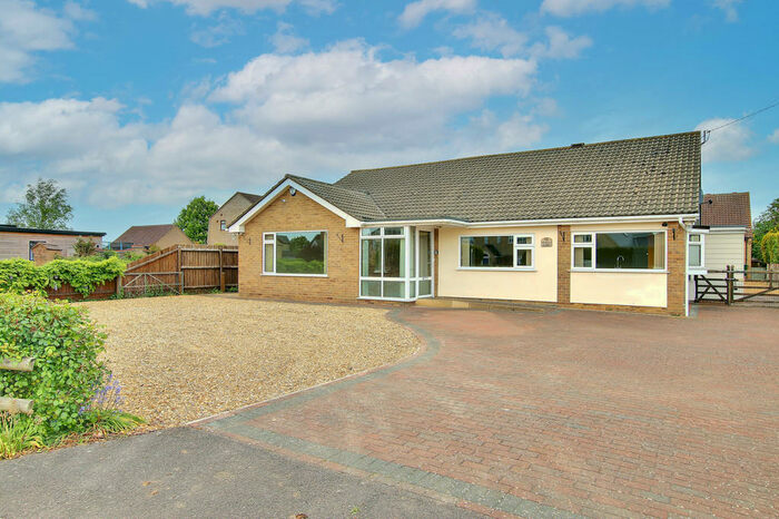 3 Bedroom Detached Bungalow To Rent In St Ives Road, Somersham, PE28