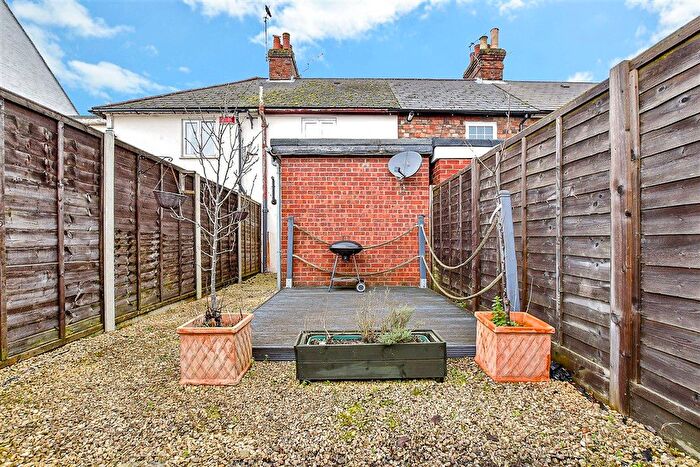 2 Bedroom Terraced House For Sale In Kingsnorth Road, Ashford, Kent, TN23