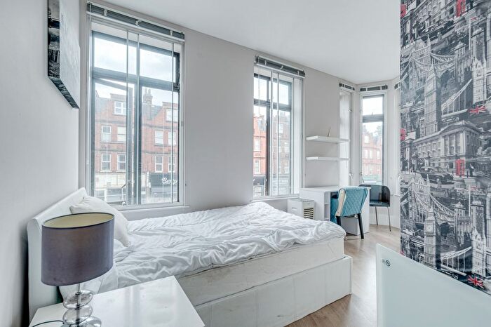 Studio To Rent In Lithos Mansions, Finchley Road, NW3