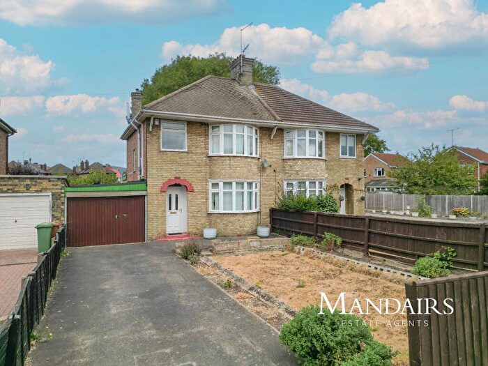 3 Bedroom Semi Detached House For Sale In High Street, Fletton, Peterborough, PE2