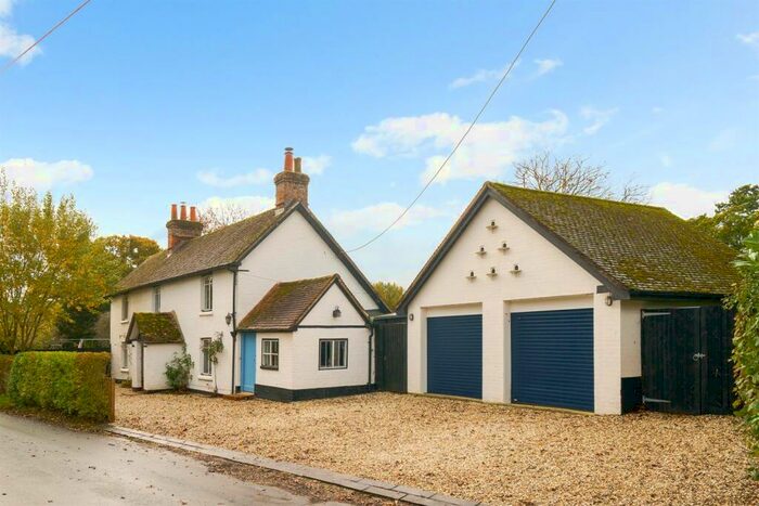 4 Bedroom Cottage To Rent In Little London, Hampshire, RG26