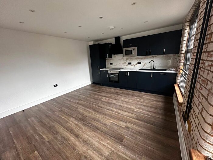 1 Bedroom Property To Rent In Overstone Road, Northampton, NN1