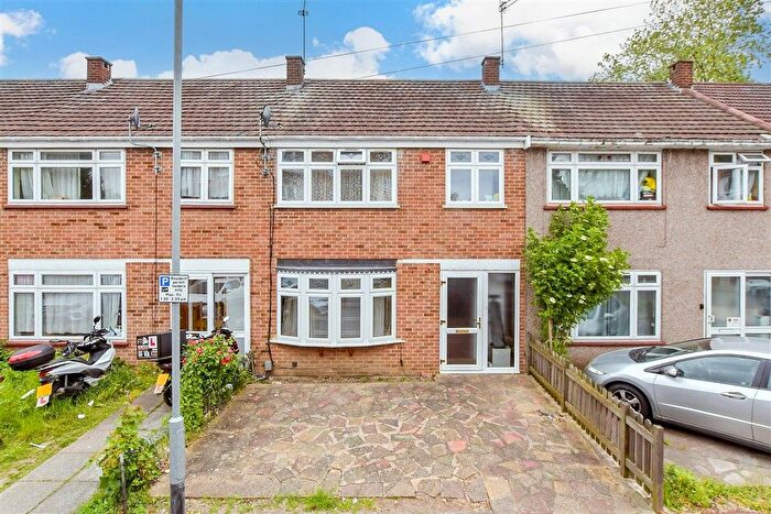 3 Bedroom Terraced House For Sale In John Burns Drive, Barking, Essex, IG11