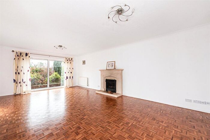 5 Bedroom Detached House To Rent In Longfield, Little Kingshill, Buckinghamshire, HP16