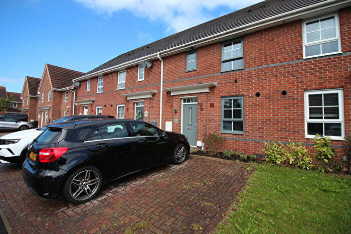 3 Bedroom Terraced House For Sale In Hawthorn Drive, Thornton-Cleveleys, FY5