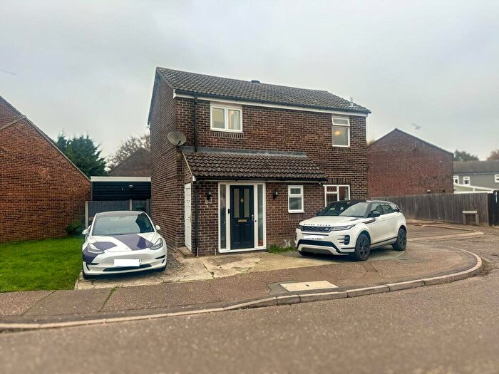 3 Bedroom Detached House To Rent In Boleyn Way, Boreham, CM3